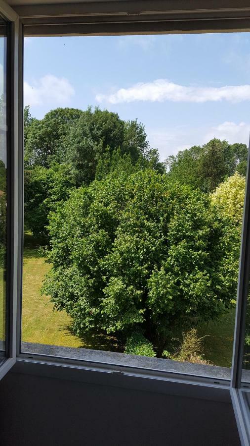 La Villa Camille La Creche Zewnętrze zdjęcie